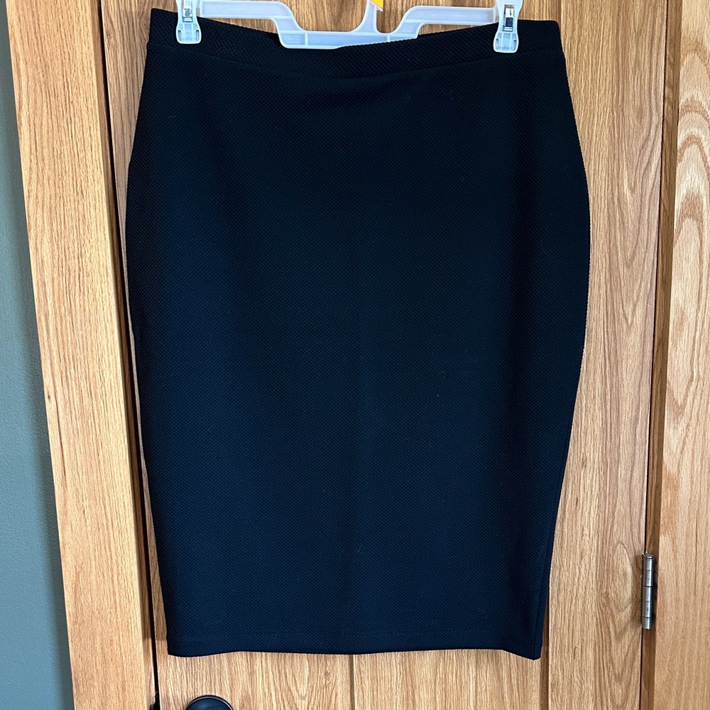 Covington Classic Black Pencil Skirt